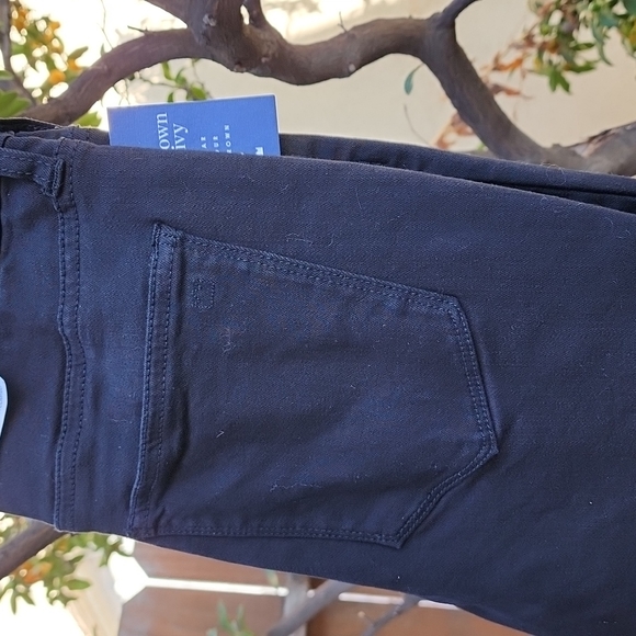 Crown & Ivy Women's Flare Denim Jeans in Size 8, True Black - Picture 10 of 12